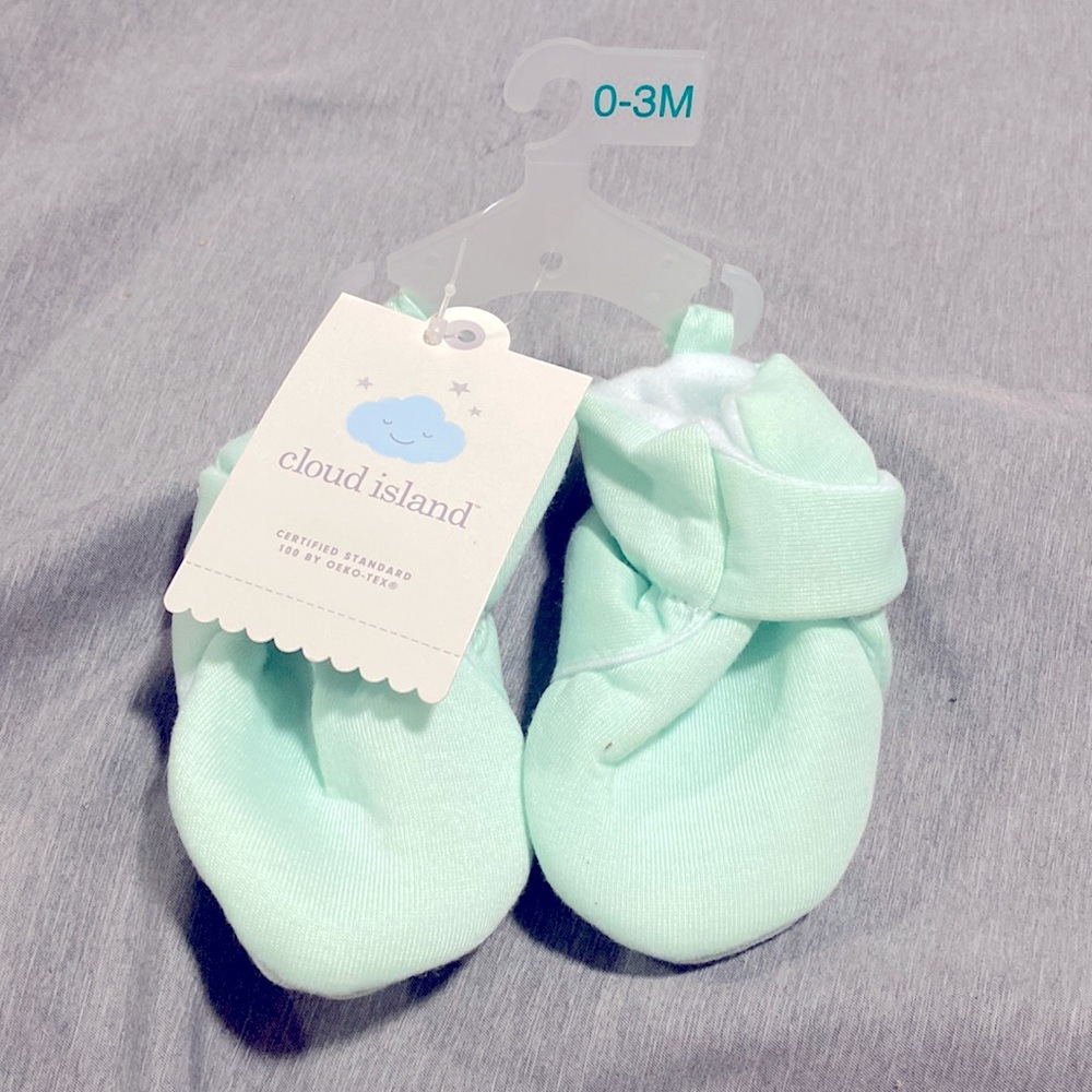 Cloud island baby booties